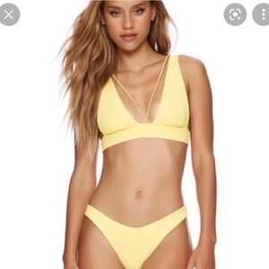 NWOT Beach Bunny Bikini Set